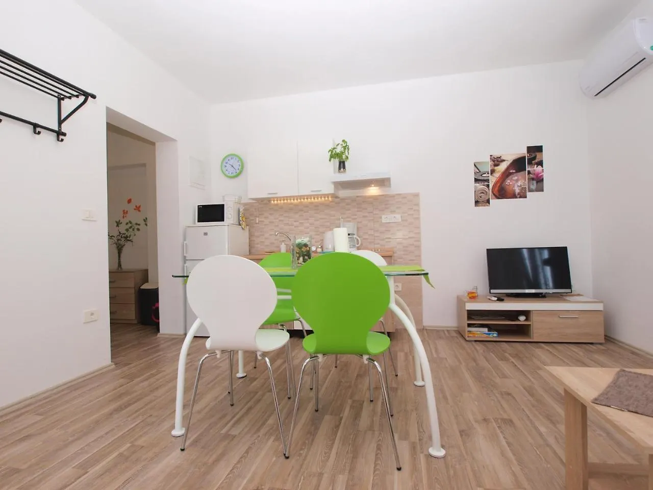 Apartments Suzana 1403 Fazana