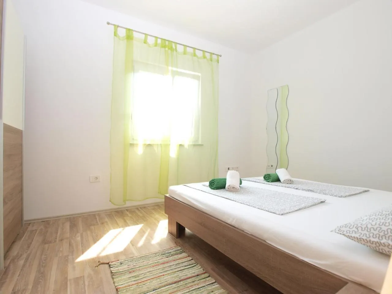 Apartments Suzana 1403 Fazana