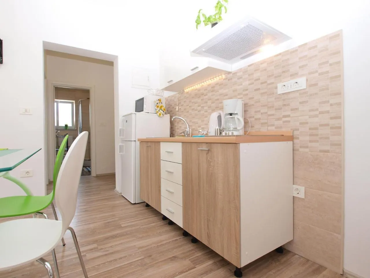 Apartments Suzana 1403 Fazana 0*,  Croatia